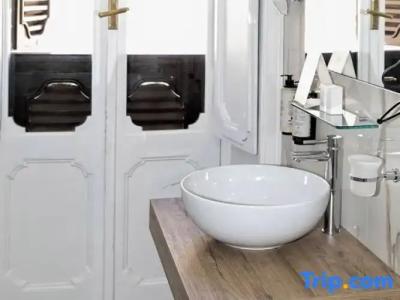 Caravita - 144