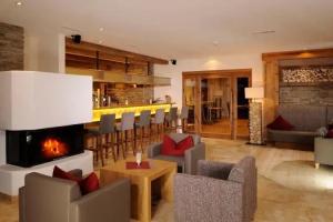 Hotel Garni Alpenjuwel, Serfaus