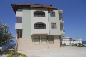 Family Hotel Amore, Byala