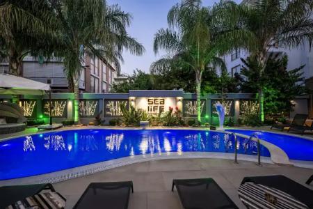 Sealife Lounge - Adult Only - 22