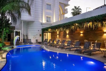 Sealife Lounge - Adult Only - 21