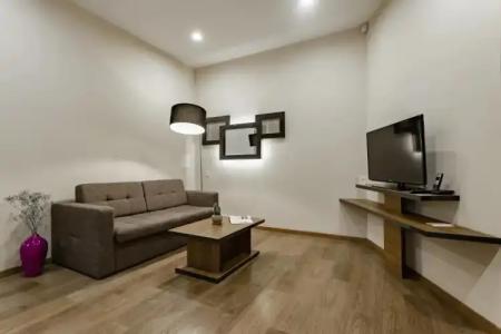 Senator Maidan - 128