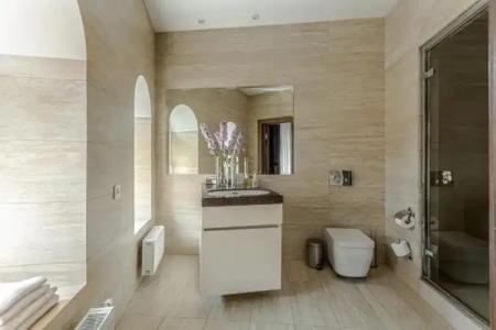 Senator Maidan - 151