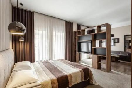 Senator Maidan - 133