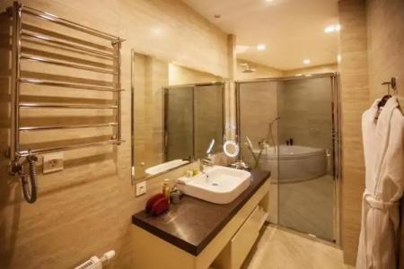 Senator Maidan - 110