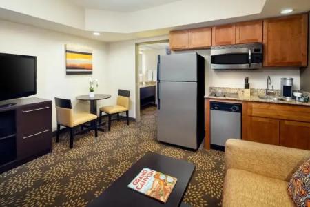 Holiday Inn & Suites PHOENIX AIRPORT NORTH by IHG - 54
