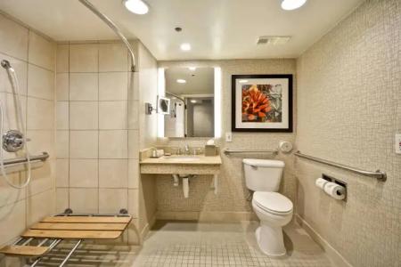 DoubleTree by Hilton Phoenix North - 7