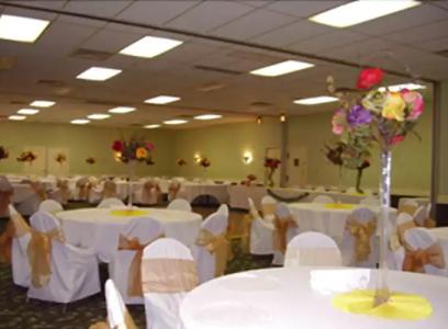 Vacation Inn Phoenix - 18