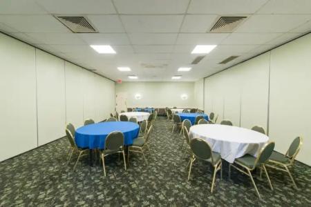 Vacation Inn Phoenix - 14