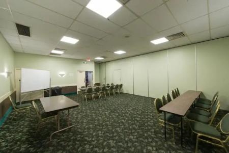 Vacation Inn Phoenix - 15