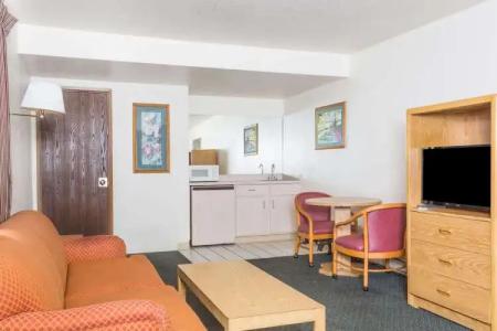 Super 8 Phoenix Metro North - 2