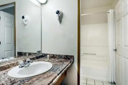 Super 8 Phoenix Metro North - 23