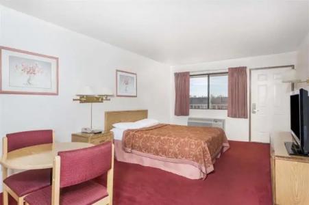 Super 8 Phoenix Metro North - 6