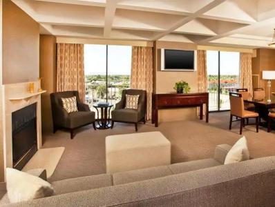 Sheraton Crescent - 2