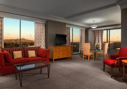 Sheraton Crescent - 3