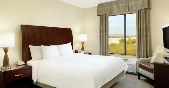 Hilton Garden Inn Phoenix North Happy Valley - 48