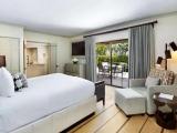 Citrus Signature Club Double Suite