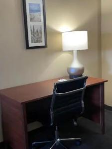 Baymont by Wyndham Phoenix North - 15