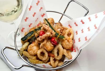 Radisson Phoenix Airport - 9