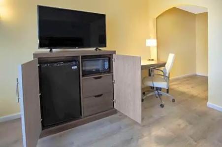 Days Inn by Wyndham Airport - Phoenix - 26