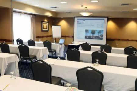 Hilton Garden Inn Phoenix Airport - 14