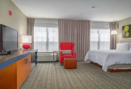 Hilton Garden Inn Phoenix Airport - 32