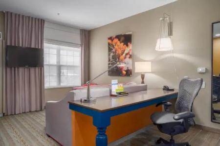 Hilton Garden Inn Phoenix Airport - 40