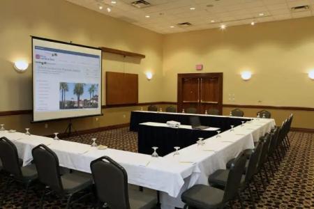 Hilton Garden Inn Phoenix Airport - 15