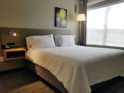 Hilton Garden Inn Phoenix Airport - 41