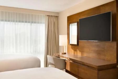 Embassy Suites by Hilton Phoenix Downtown North - 53