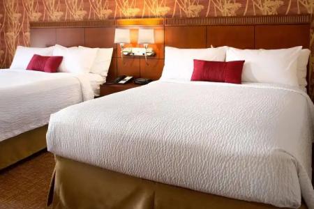 Courtyard Phoenix Airport - 41