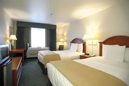 Baymont INN & Suites by Wyndham - 42