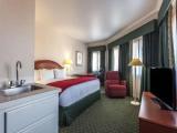 Deluxe Double Suite
