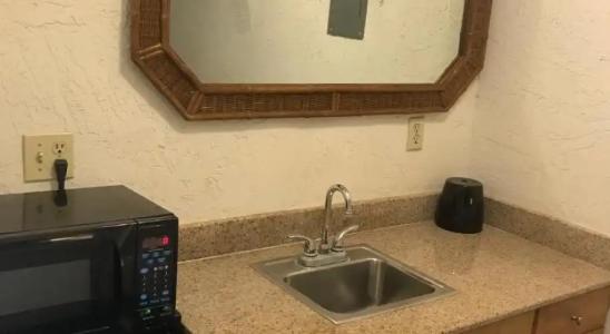 Channel Islands Inn - 34