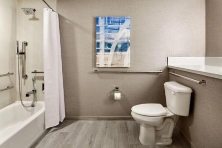 Ventura Beach Marriott - 59