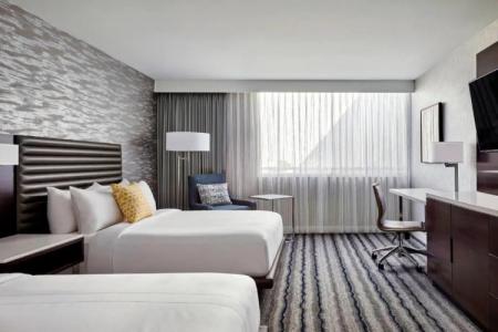 Ventura Beach Marriott - 53