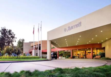 Ventura Beach Marriott - 42