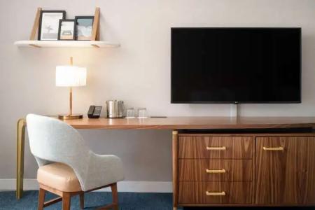 Hilton Los Angeles - 6