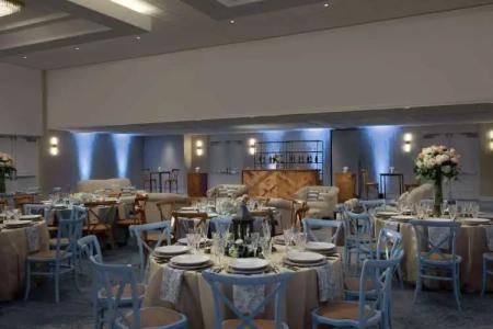 Hilton Los Angeles - 15