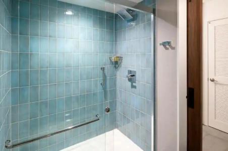 Hilton Los Angeles - 33