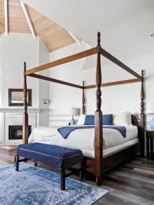 Blue Lantern Inn, A Four Sisters Inn - 40