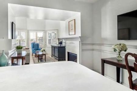 Blue Lantern Inn, A Four Sisters Inn - 23