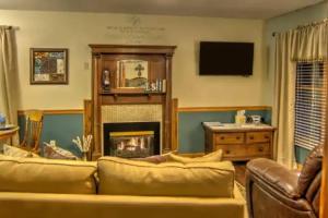 Blue Mountain Mist Country Inn & Spa, Pigeon Forge