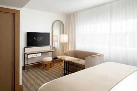 Luxe Rodeo Drive - 28