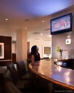 Luxe Rodeo Drive - 26