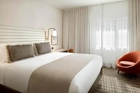 Luxe Rodeo Drive - 38