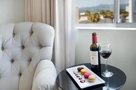 Luxe Rodeo Drive - 37