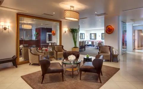 Luxe Rodeo Drive - 1