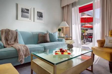 Luxe Rodeo Drive - 3