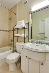 Sun Harbour Boutique - 23